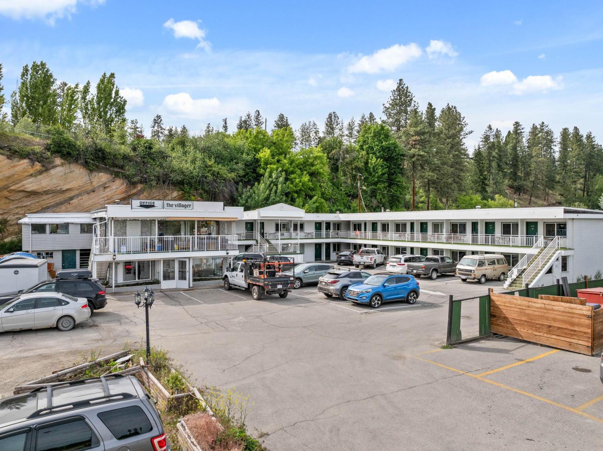 The Villager Inn Princeton Motel Buitenkant foto