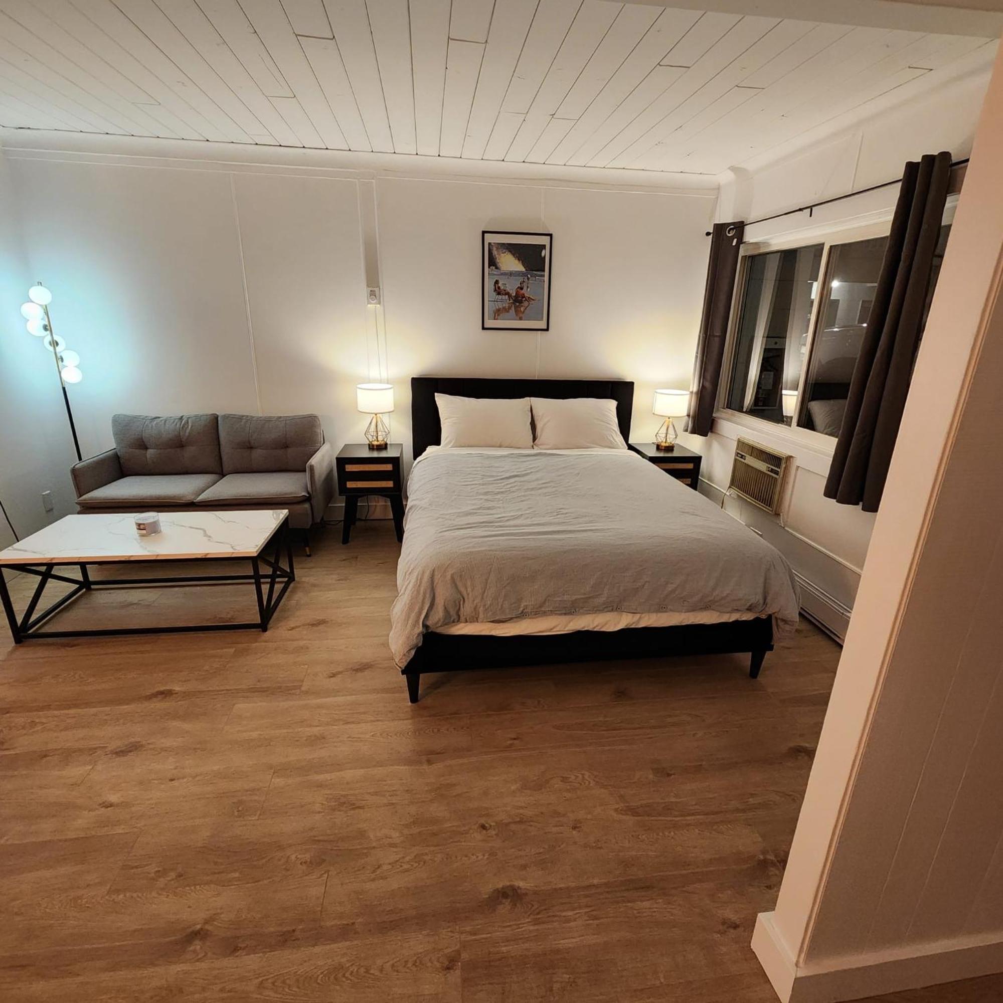 The Villager Inn Princeton Motel Buitenkant foto